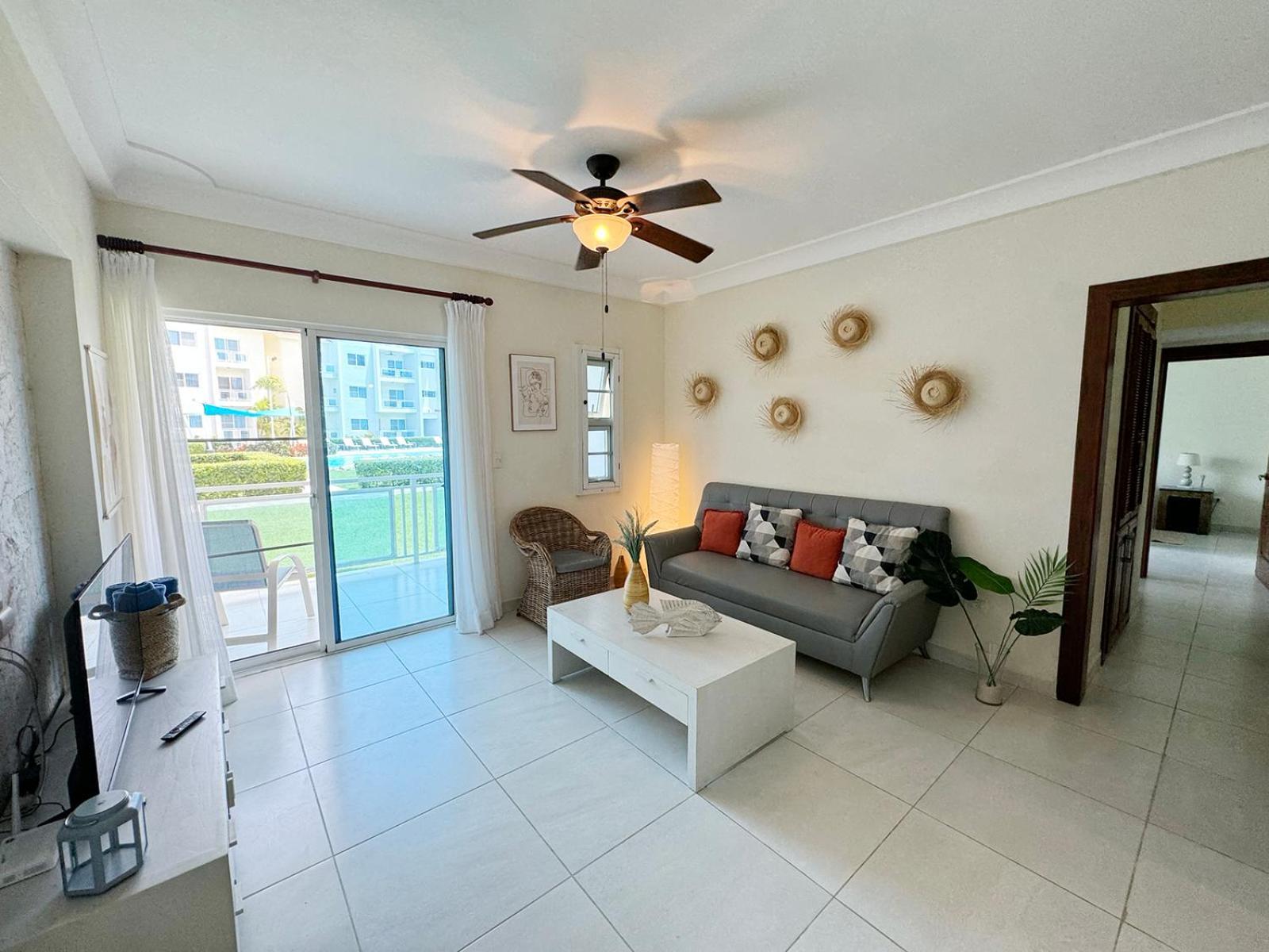 Tropical 2 Bedroon In Corales Apartment *